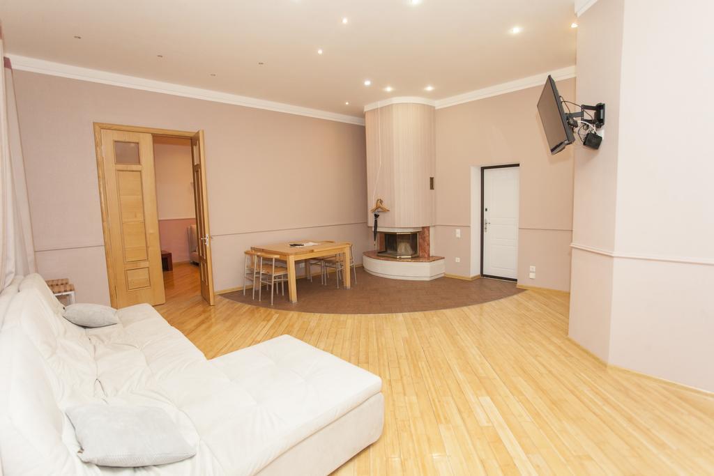 Apartment On Sumskaya No Smoking Kharkov Luaran gambar