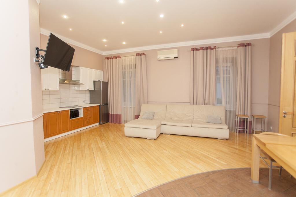 Apartment On Sumskaya No Smoking Kharkov Luaran gambar