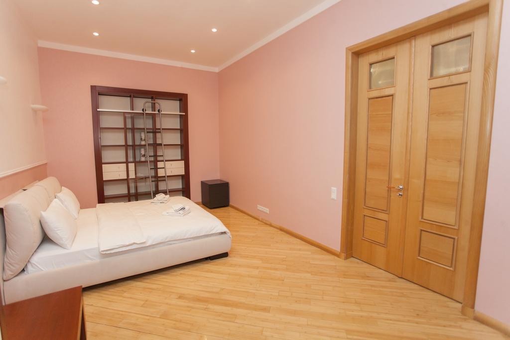 Apartment On Sumskaya No Smoking Kharkov Luaran gambar